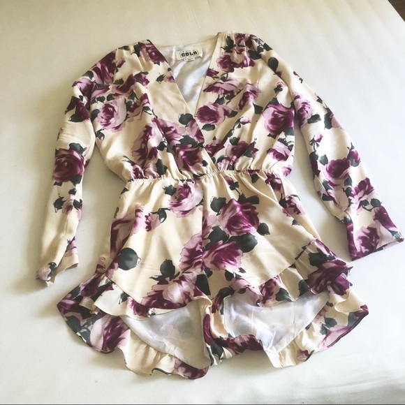 Stone Cold Fox Love Romper - Picture 3 of 8